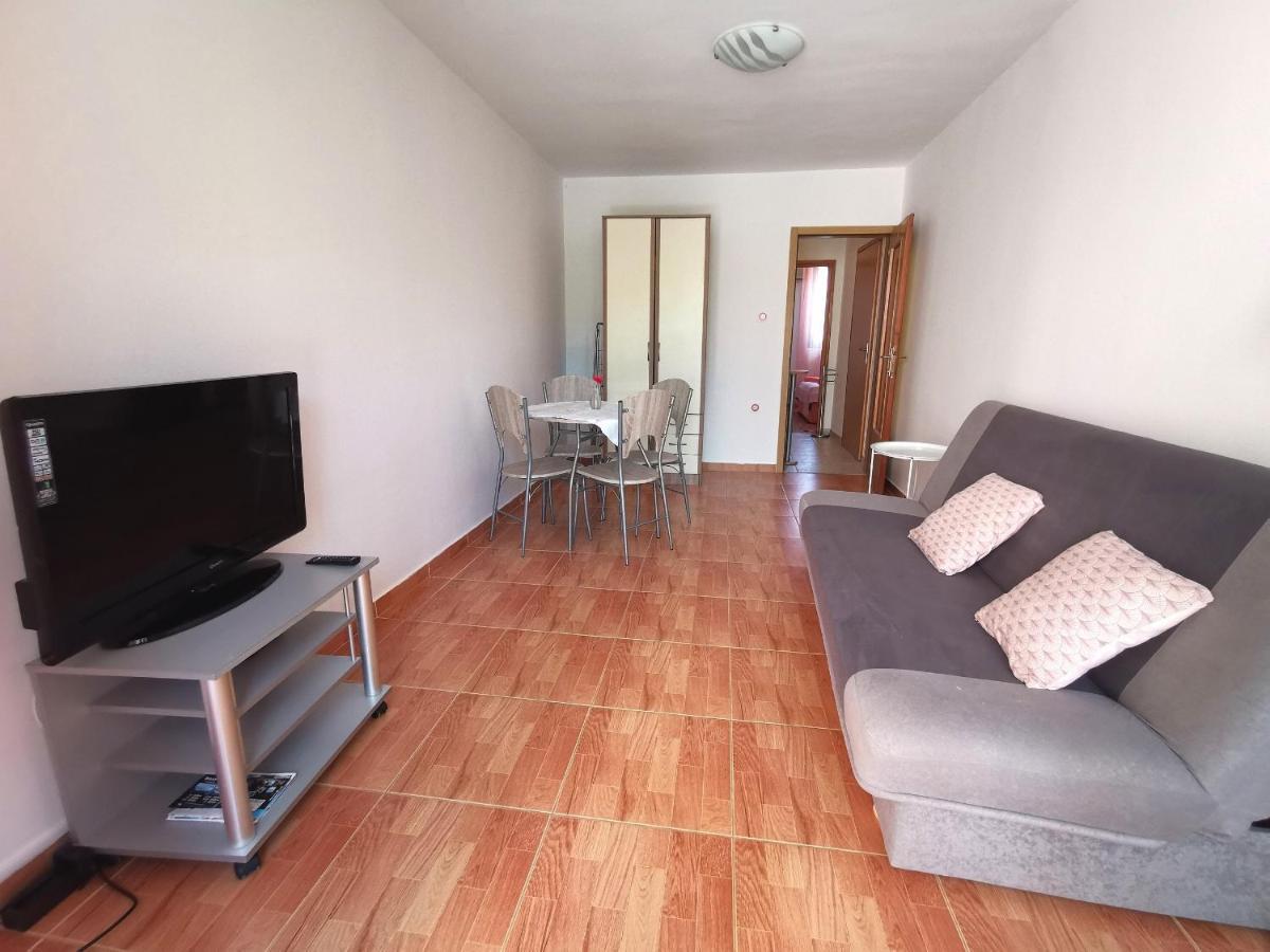 Apartmani Koin ميدولين المظهر الخارجي الصورة