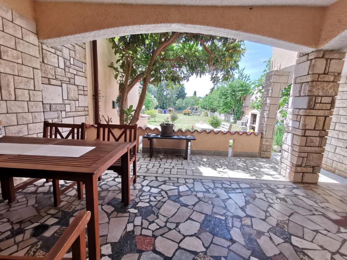 Apartmani Koin ميدولين المظهر الخارجي الصورة